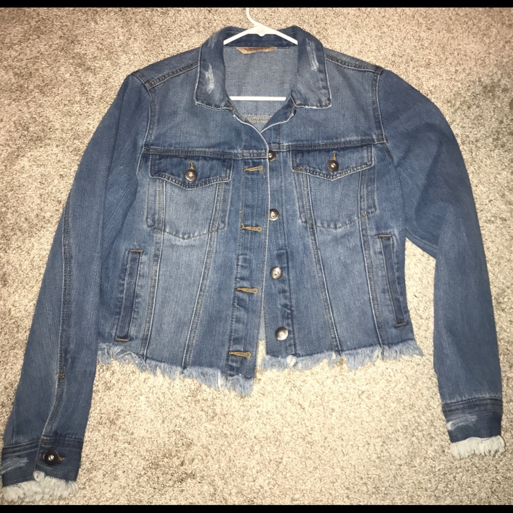 Distressed Frayed Jean Jacket